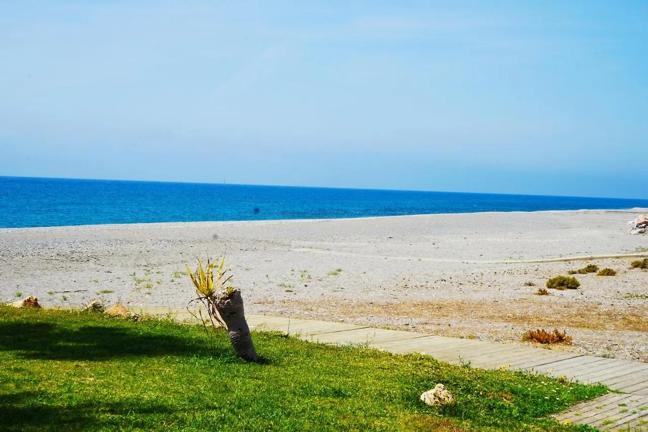 Tranquilidad Y Playa Para Toda La Familia Calahonda